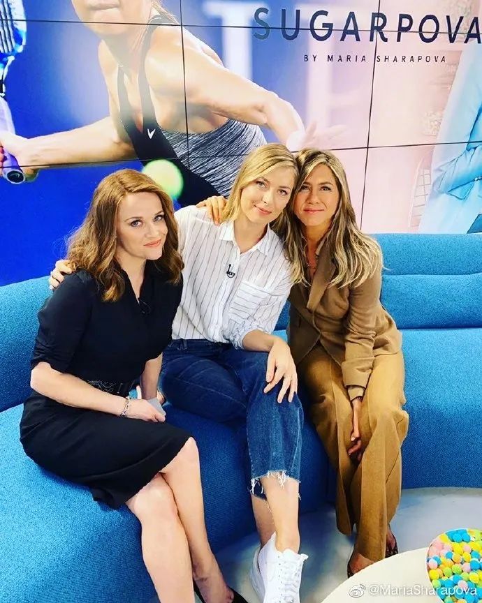 爱游戏app-伊莲娜与c罗激战4小时