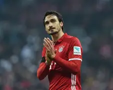 爱游戏app-今天凌晨欧冠巴萨拜仁比赛