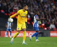 从布莱顿加时末段止住颓势到Doinb新星挺进下一轮表现惊艳，赛前西汉姆调整名单以备CBA常规赛